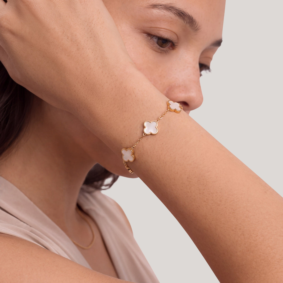 Pearl Clover Bracelet